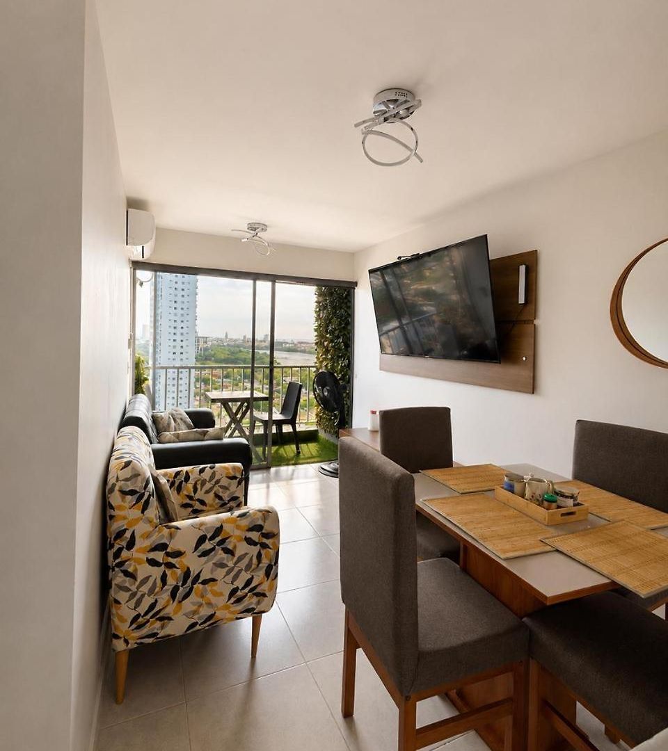 Construescala Pm - Conjunto Residencial Entrelagos
