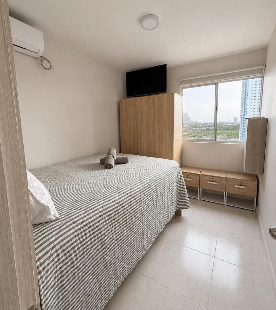 Construescala Pm - Conjunto Residencial Entrelagos Apartamento