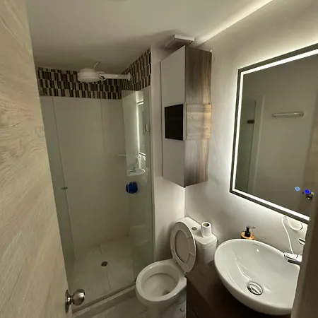 Apartamento Construescala Pm - Conjunto Residencial Entrelagos