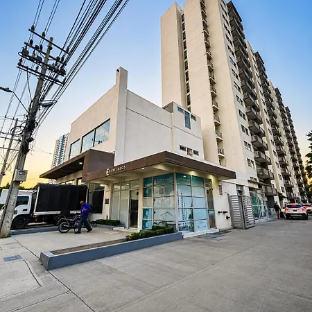 Construescala Pm - Conjunto Residencial Entrelagos Apartamento