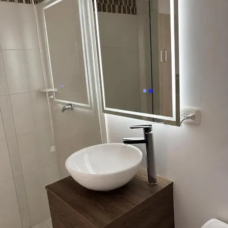 Construescala Pm - Conjunto Residencial Entrelagos Apartamento *