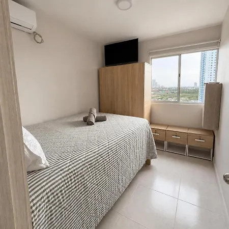 Construescala Pm - Conjunto Residencial Entrelagos Apartamento